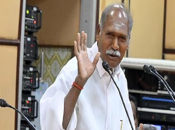 நேபாளத்தில் மாயமான 3 புதுச்சேரி பெண்களின் நிலை குறித்து தகவல் கிடைக்கவில்லை - முதல்வர் ரங்கசாமி தகவல் நேபாளத்தில் மாயமான 3 புதுச்சேரி பெண்களின் நிலை குறித்து தகவல் கிடைக்கவில்லை - முதல்வர் ரங்கசாமி தகவல்