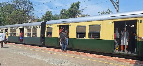 Rail Rail