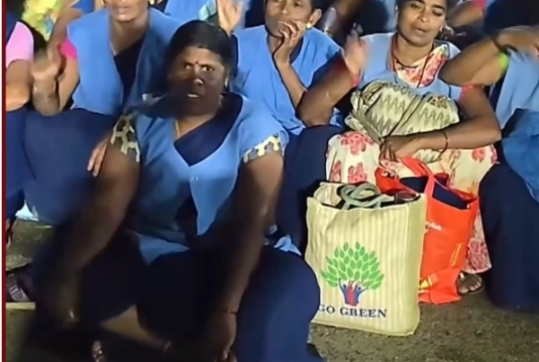 தேனியில் 2வது நாளாக நீடிக்கும் தூய்மைப் பணியாளர்கள் போராட்டம் - மருத்துவமனை வளாகத்தில் பரபரப்பு தேனியில் 2வது நாளாக நீடிக்கும் தூய்மைப் பணியாளர்கள் போராட்டம் - மருத்துவமனை வளாகத்தில் பரபரப்பு