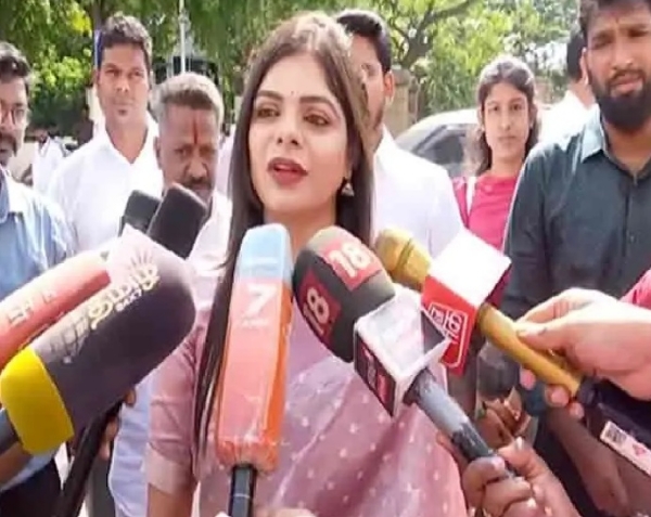 2029-ல் பிரதமர் வேட்பாளர் விஜய் தான் - தவெக எம்.எல்.ஏ. கனிமொழி