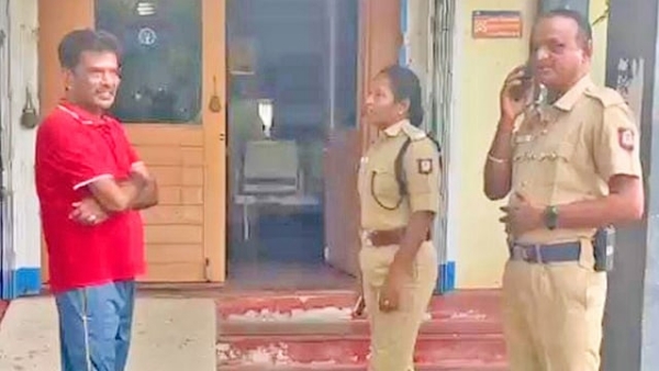 கொள்ளை