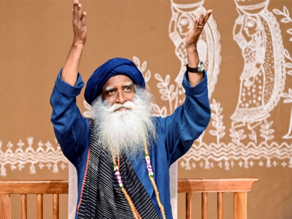 Indian leaders extend birthday wishes to Sadhguru on his 69th birthday.