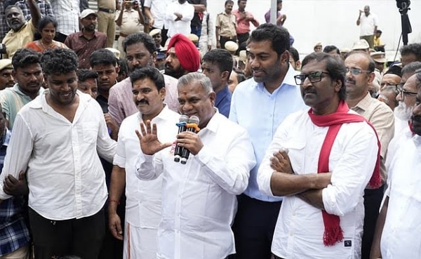 அமைச்சர்கள்