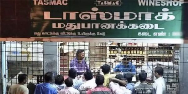 ரூ.10 வாங்க மாட்டோம்,ஸ்டிக்கர் ஒட்ட மாட்டோம் – டாஸ்மாக் ஊழியர்கள் 2-வது நாளாக தர்ணா